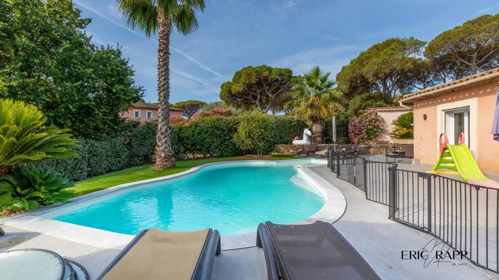 Piscine - Villa avec Piscine et Jardin à Puget-Sur-Argens