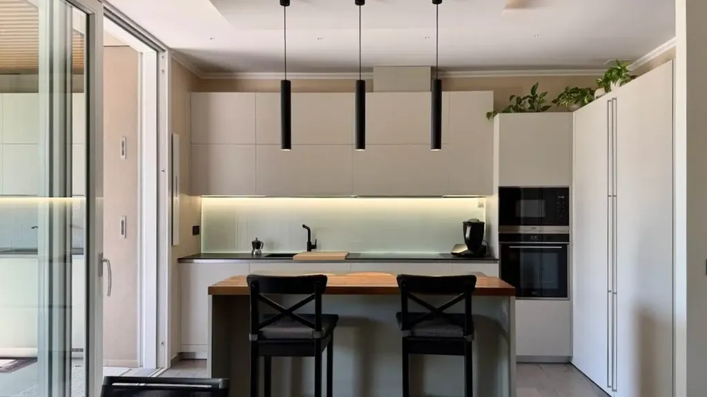 Cuisine - Contemporary Apartment with Terrace in Verbania