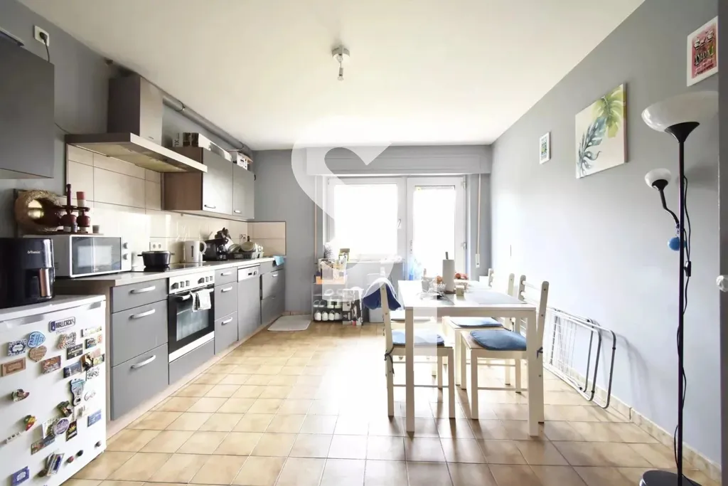 Köök - Apartment with Private Garden in Messancy