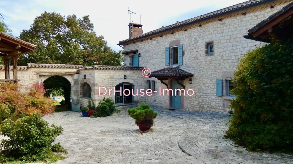 Giardino - Restored Manor with Pool in Amarens