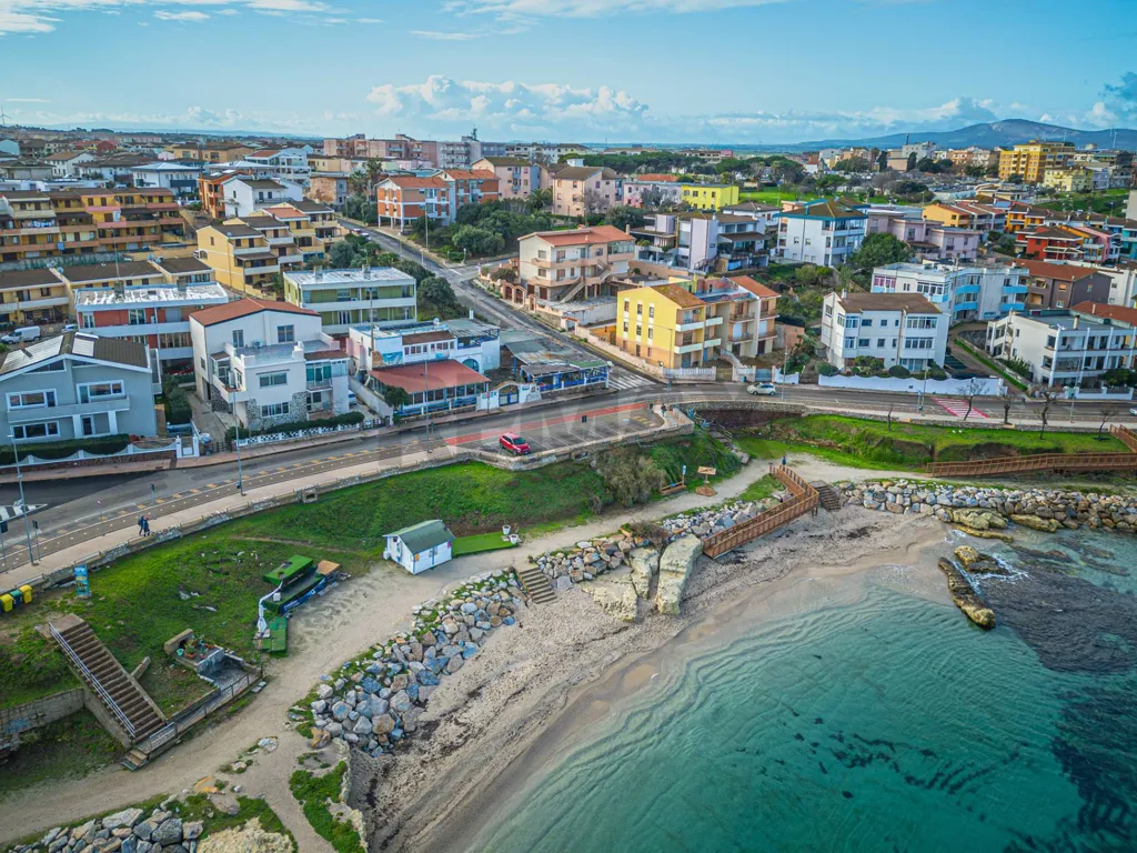 Õhuvaade - Panoramic Restaurant with Sea View in Porto Torres