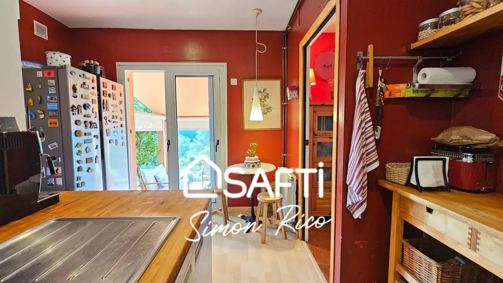 Cuisine - Luxury Villa with Mountain Views in Cervelló
