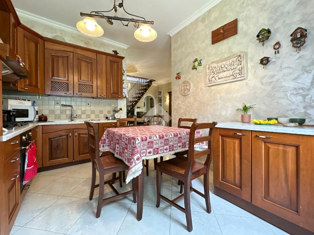 Salle à manger - 4-Room Apartment with Balcony in Monte Compatri