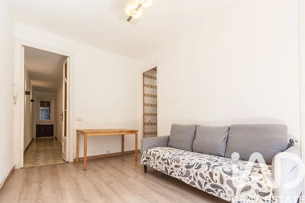 Soggiorno - Apartment with Original Charm in Eixample, Barcelona