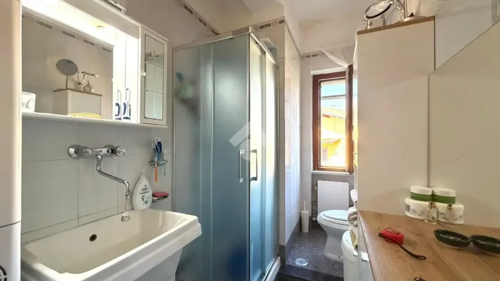Appartement 4 pièces à IT