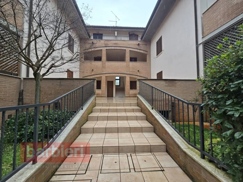 Jardin - Three-Bedroom Apartment with Terrace in Cervia