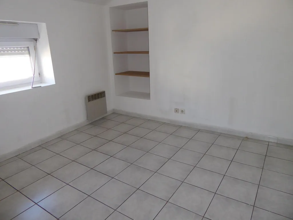 Pièces - Appartement Duplex avec Jardin dans Immeuble Sécurisé à Aubenas