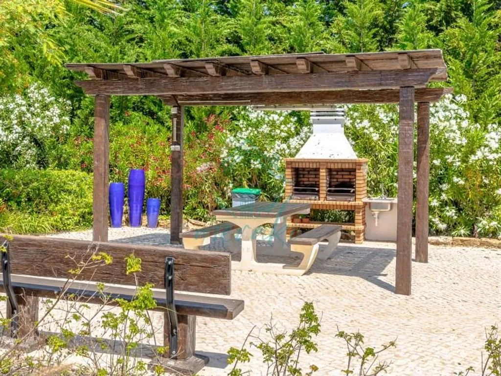 Jardin - Luxury Hotel with Resort Amenities in Espiche