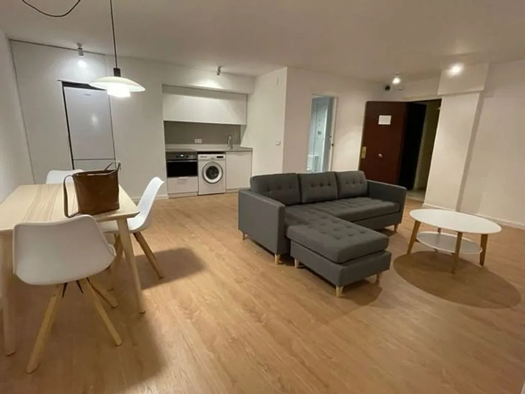 Séjour - Furnished Flat with Balcony in La Xerea, Valencia