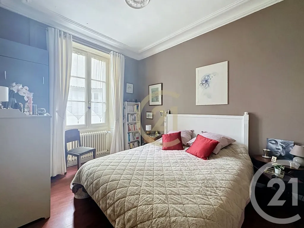 Chambres - Appartement T4 dans Ancien Hôtel Particulier à Versailles