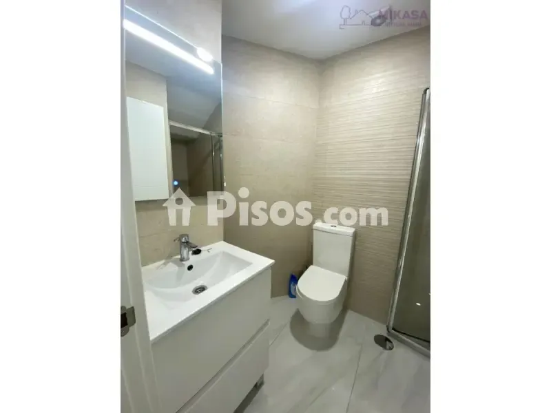 Vannitoad - Ample Garden Flat in Móstoles
