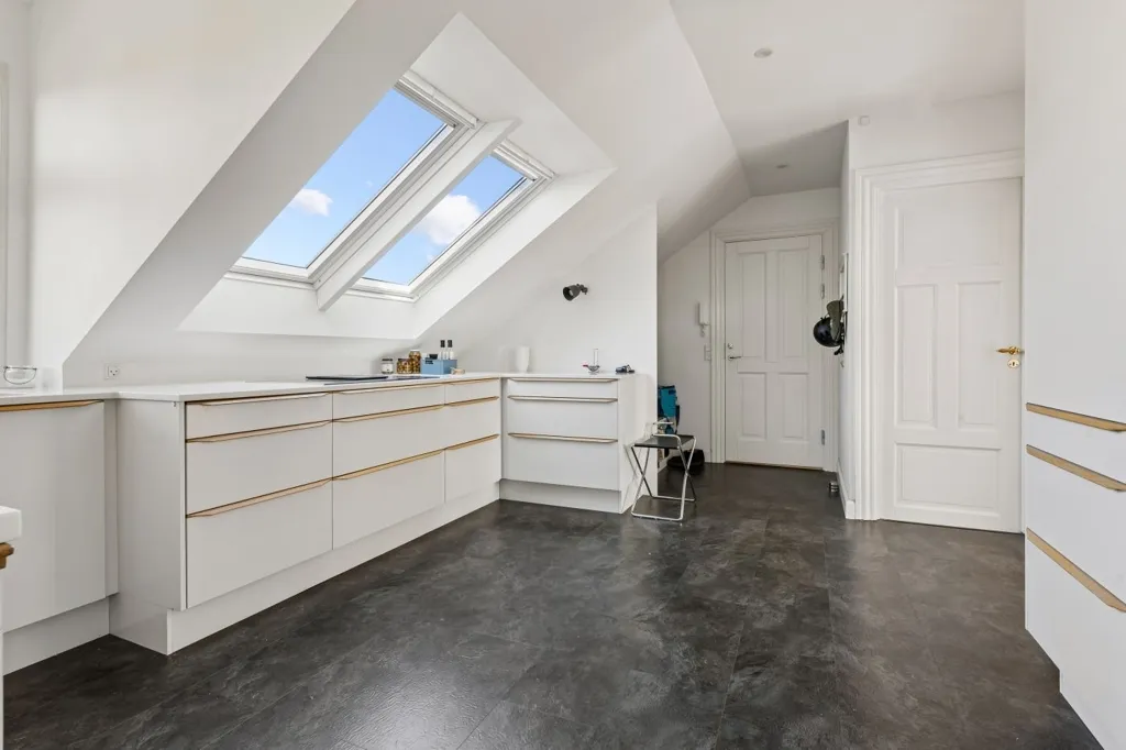 Cuisine - Bright Apartment with Balcony in Frederiksberg