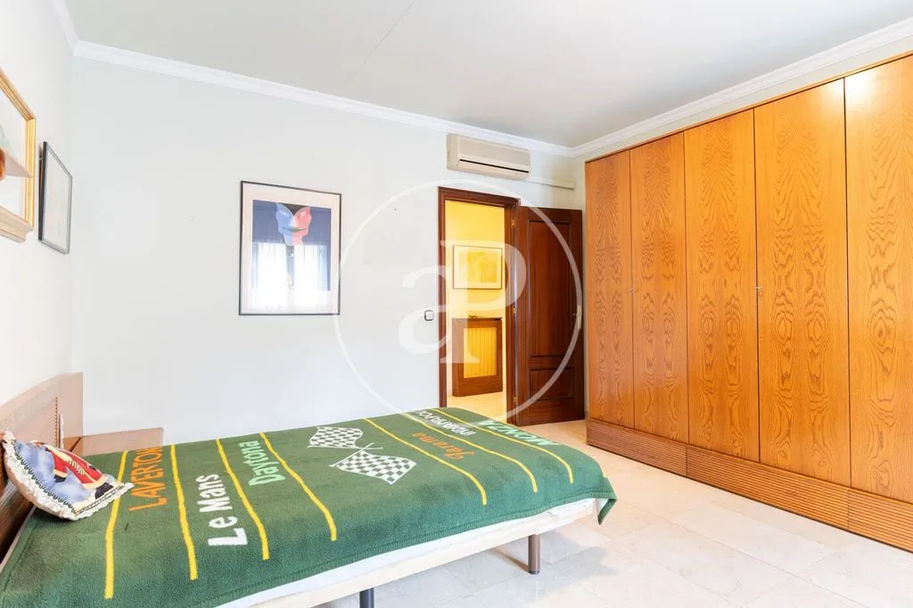 Chambres - Luxury Villa with Pool in Sabadell