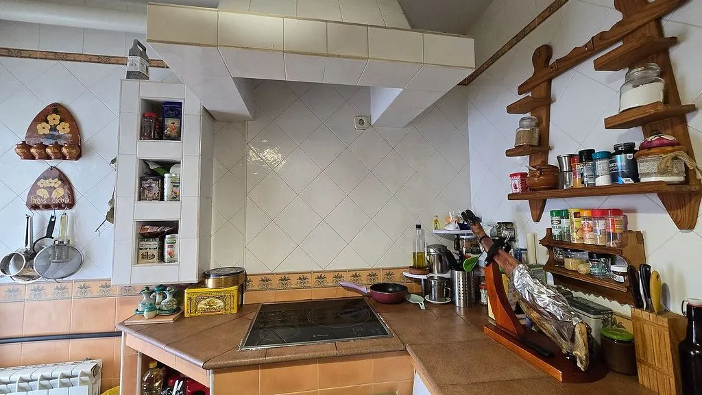 Kitchen - Apartment with Pool and Terrace in Mijares