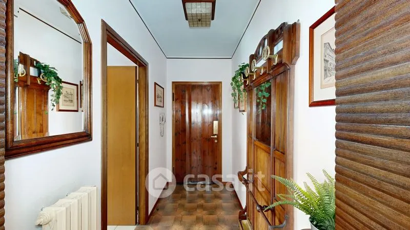Esik - Bright Triplex with Balcony in Castiglione Olona