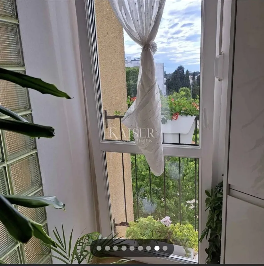 Rõdu - Renovated Apartment with Sea View in Pula