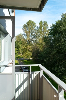 Balcon - Bright Corner Flat with Balcony in Tampere Kaleva