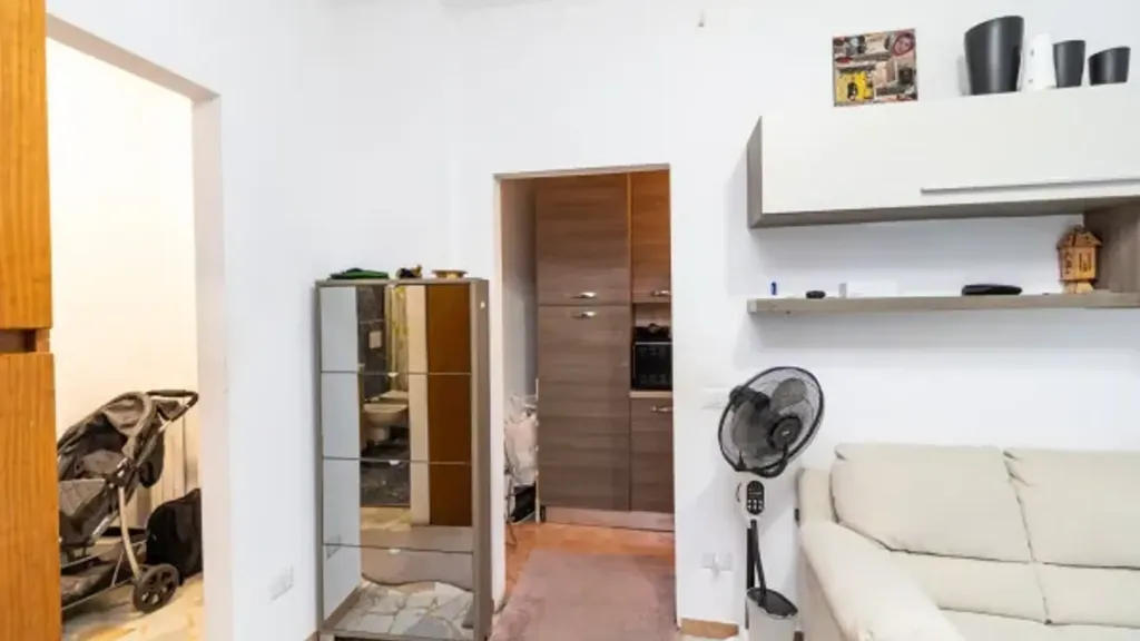 Séjour - Studio Flat with Balcony in Cinisello Balsamo