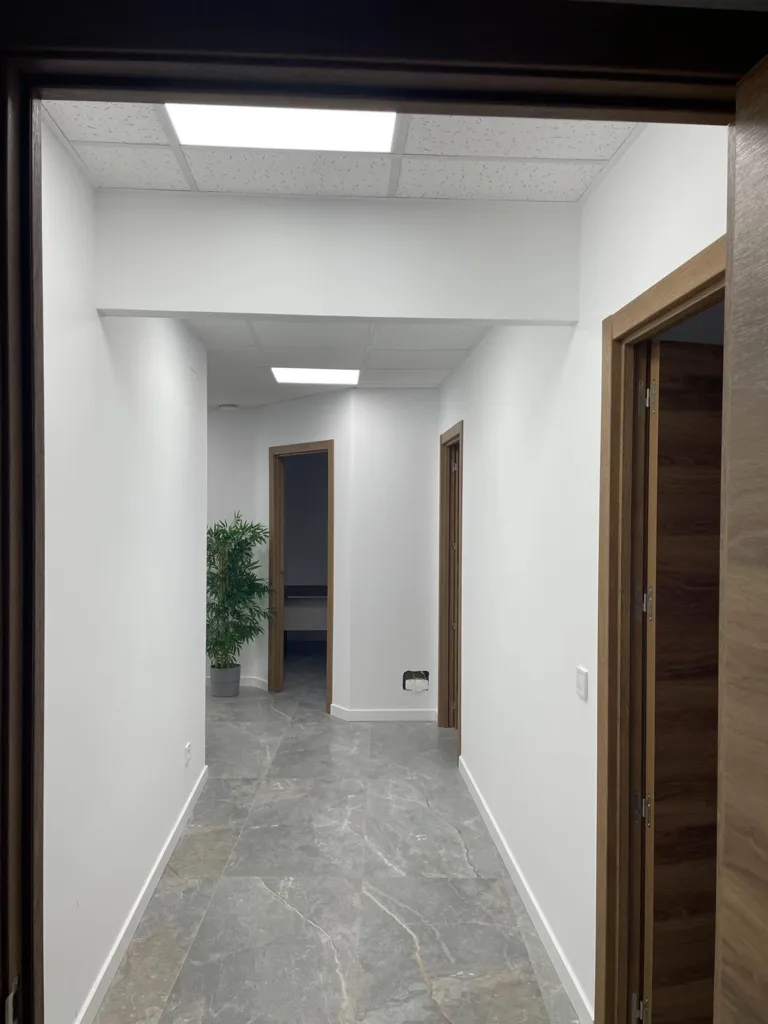 Entrée - Office in Finca de Hierro, Valencia