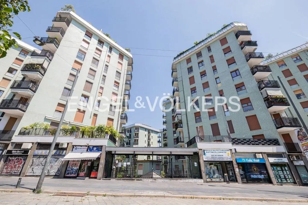 Exterior - Luxury Flat with Terrace in Corso Lodi, Milan