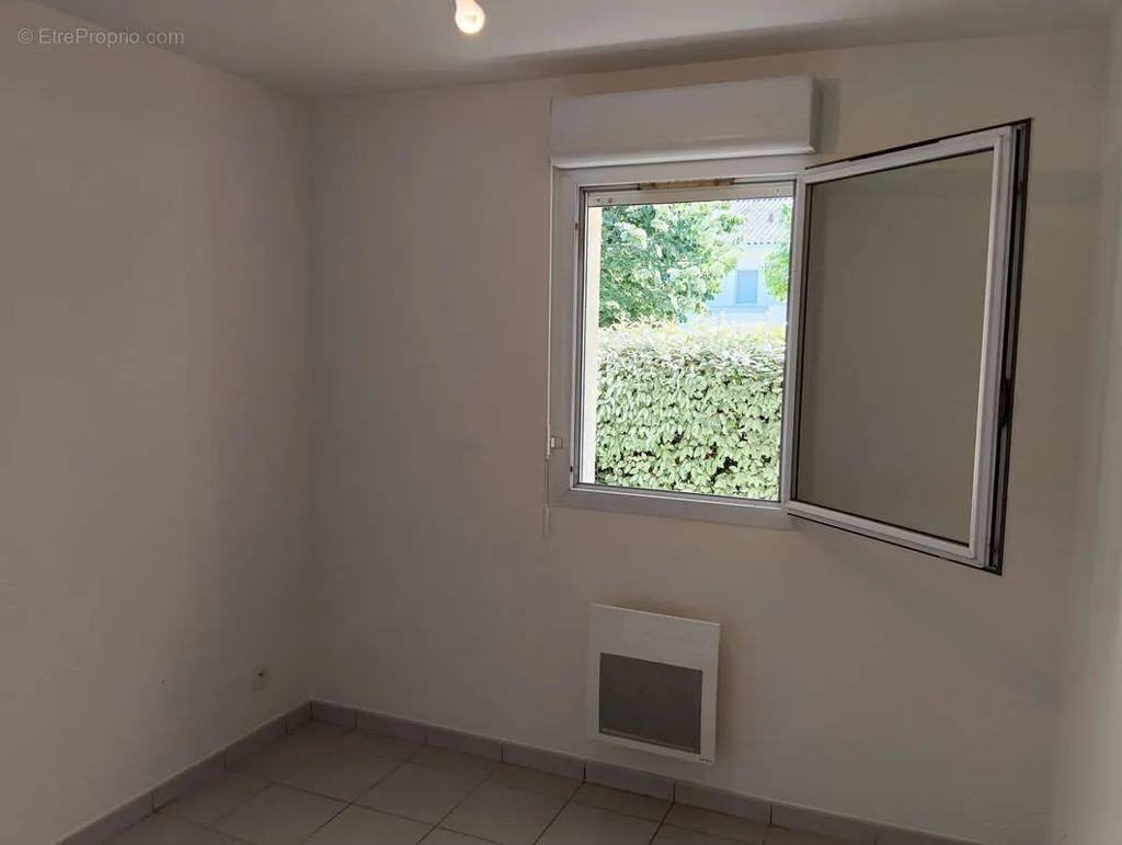 Stanze - T2 Apartment with Pool in Langon