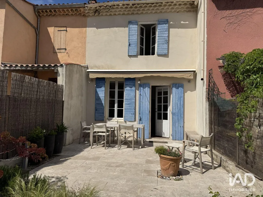 Außenansicht - Charming Townhouse with Pool in Trets