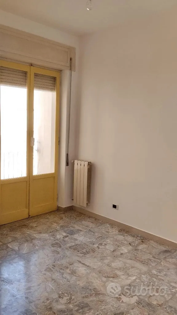 Toad - Spacious Apartment with Balcony in Central Siracusa