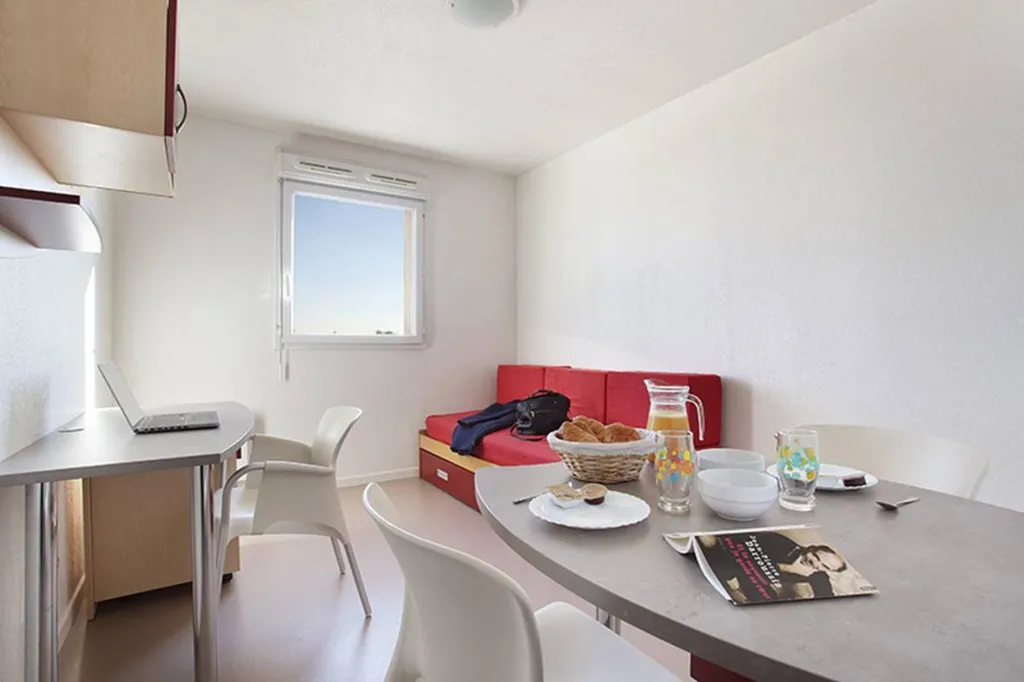 Magamistoad - Student Flat with Secure Rent in Douai