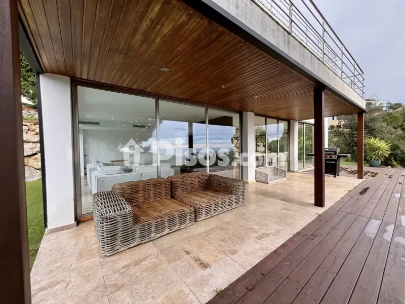 Terrace - Spacious House with Private Pool in Costa Brava
