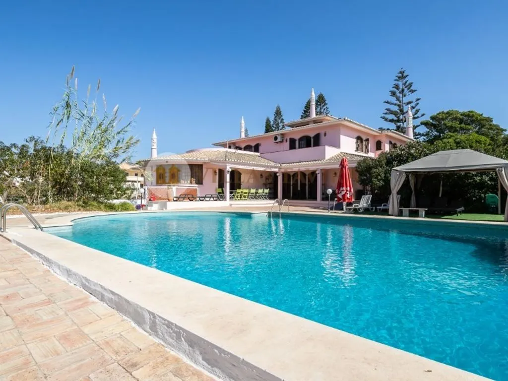 Bassein - Luxury Detached House with Private Pool in Castro Marim