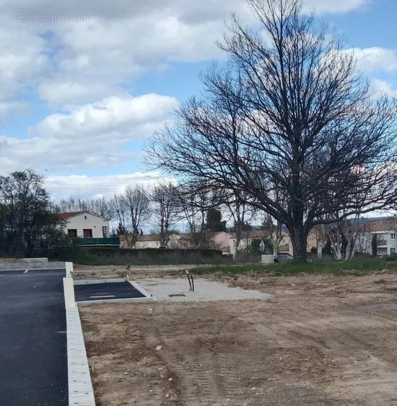 Jardin - Terrain avec Jardin à La Brillanne