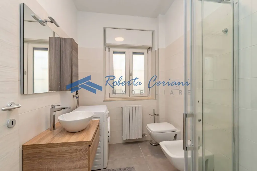 Salles de bain - Rented Studio in Lombard Court, Saronno