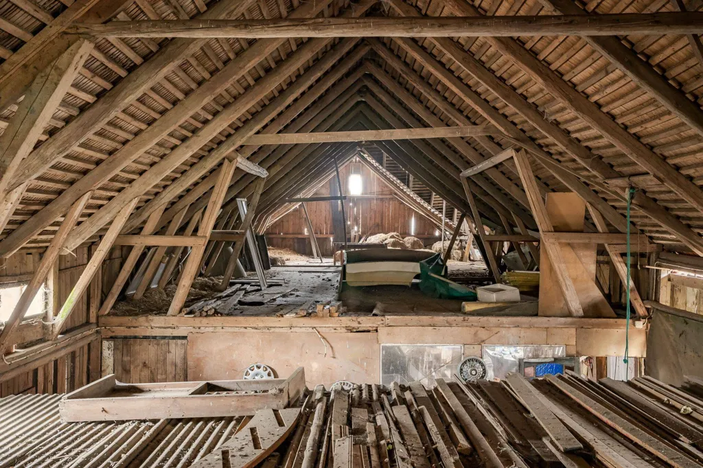Toad - Rustic Farmhouse with Large Garden in Hörby