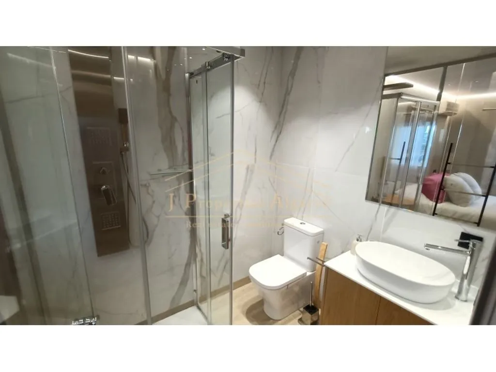 Salles de bain - Luxury Apartment with Terrace in Vale do Lobo