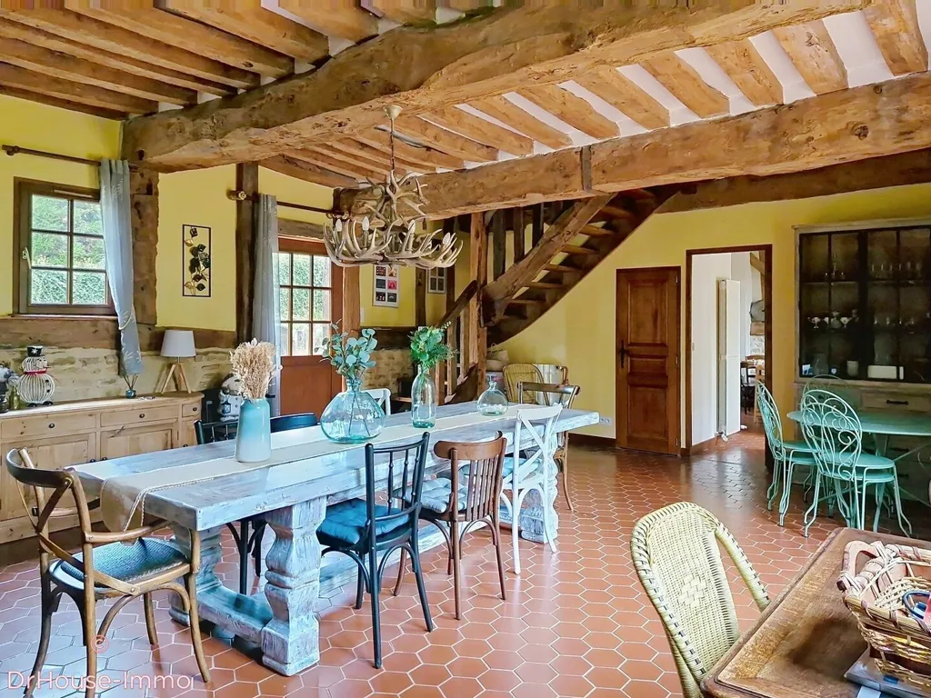 Söögituba - Traditional House with Pool in Cambremer
