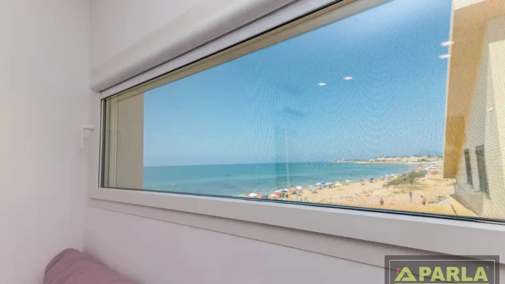 Pièces - Villa with Beach Access in Marina di Ragusa