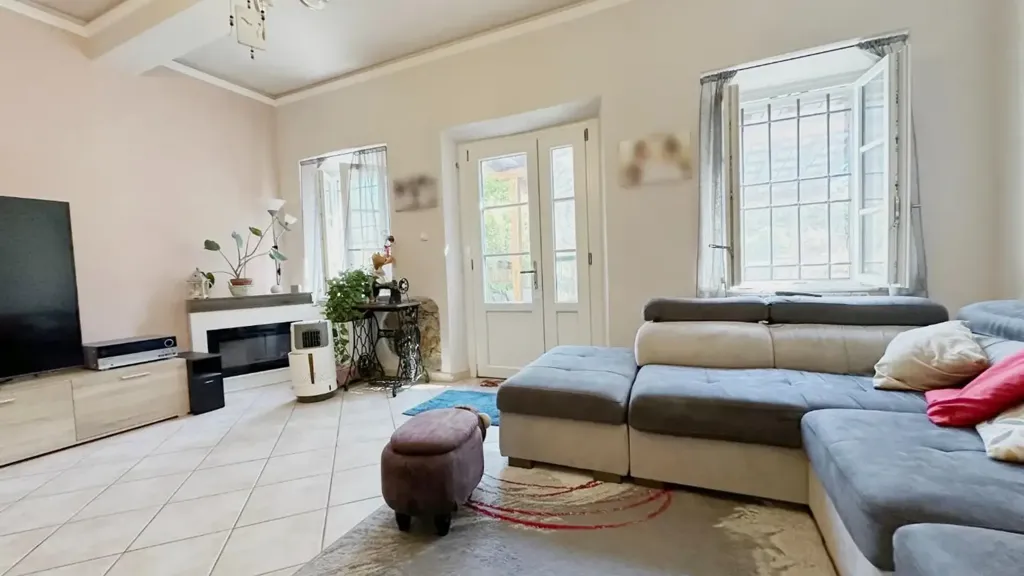 Maison 10 pièces à IT