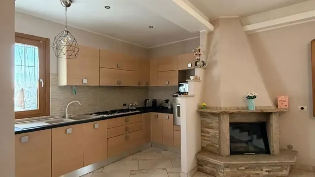 Cucina - Rustic Villa with Olive Grove in Lanuvio
