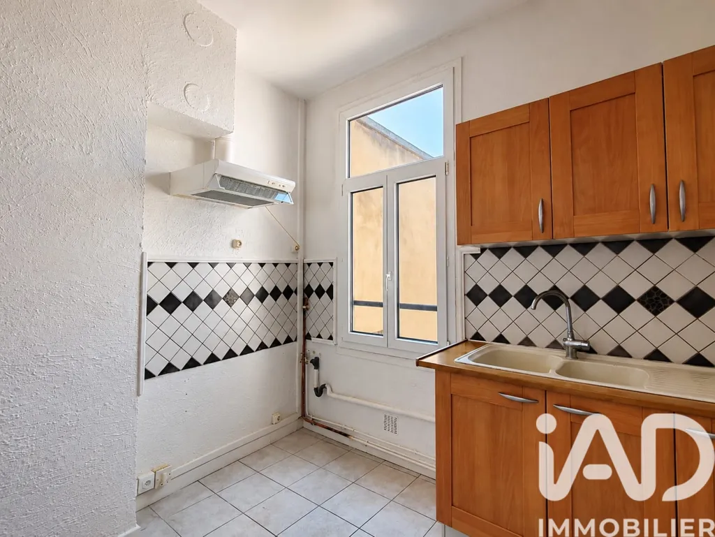 Kitchen - Charming Apartment with Terrace in Romans Centre
