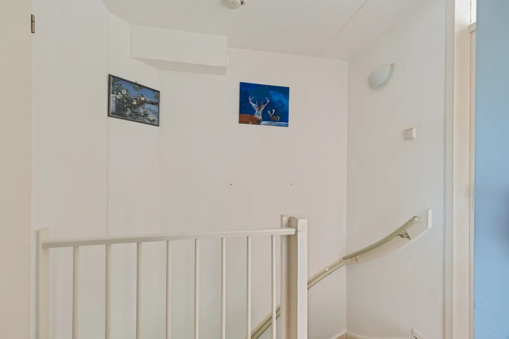 Rooms - Spacious Semi-detached House with Garden in Ie