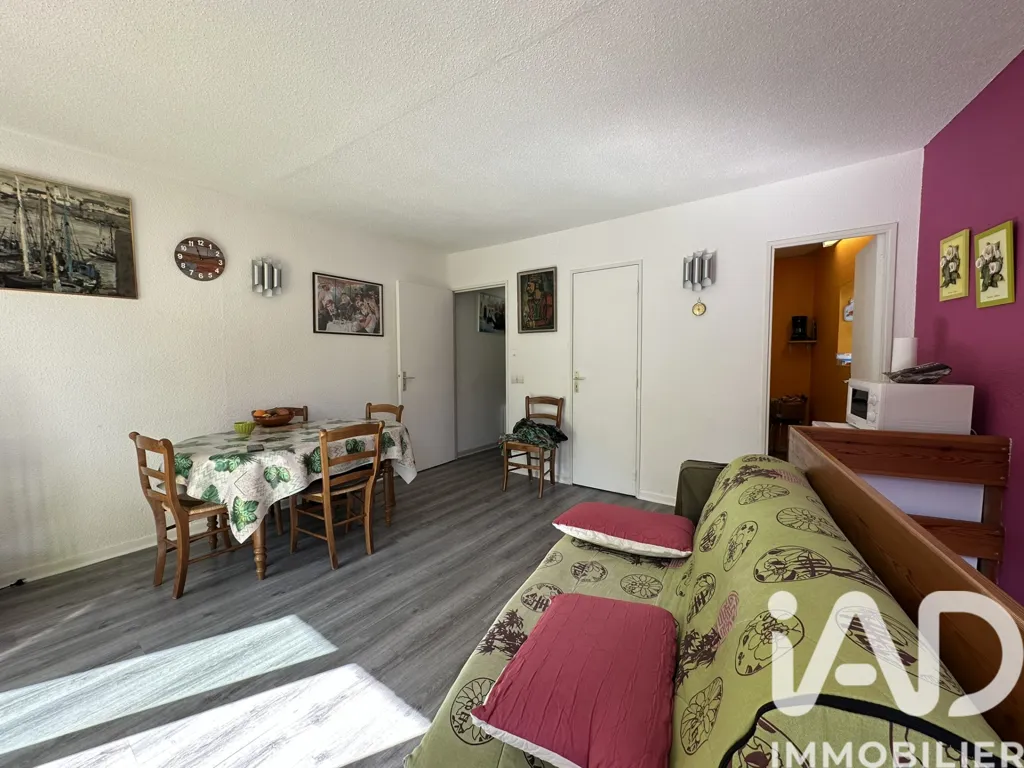 Dining Room - 2-Bedroom Apartment with Mountain View in Cauterets