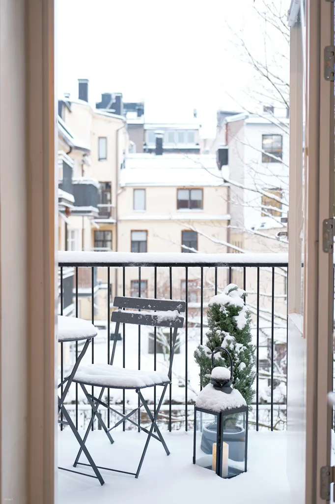 Rõdu - Corner Studio with Balcony in Helsinki Centre