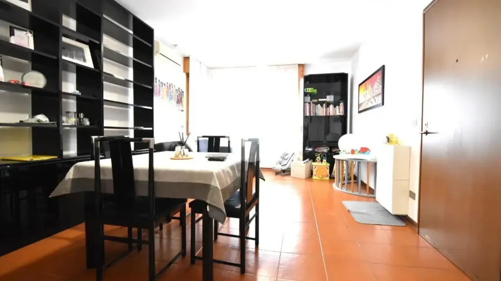 Dining Room - Apartment with 40m² Terrace in Fidenza