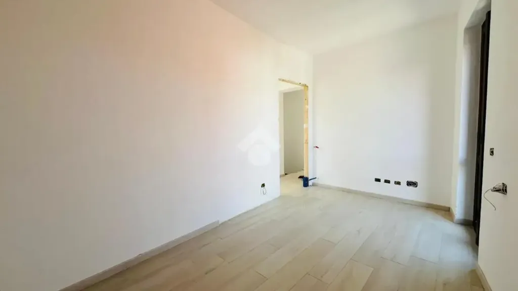 Pièces - Rustic Townhouse with Balcony in Nova Milanese