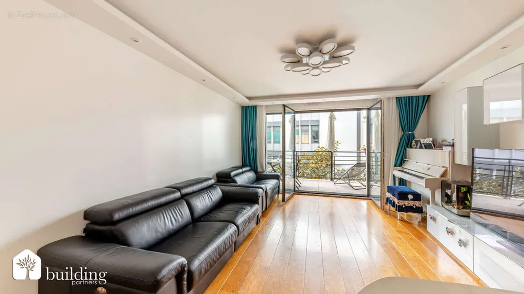 Séjour - Appartement 4 Pièces avec Terrasses à Levallois-Perret