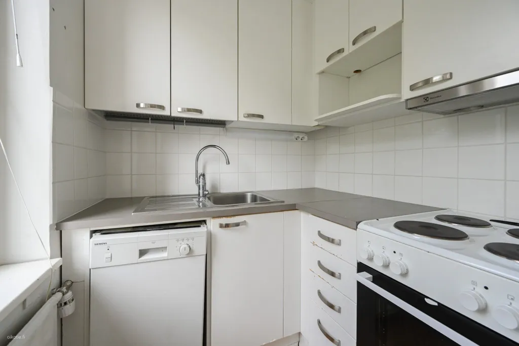 Cuisine - Bright Penthouse with Balcony in Helsinki