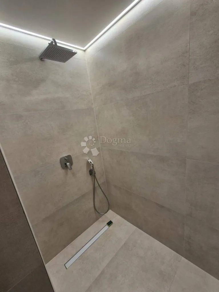 Bagni - Apartment with Garage in Crikvenica Centre