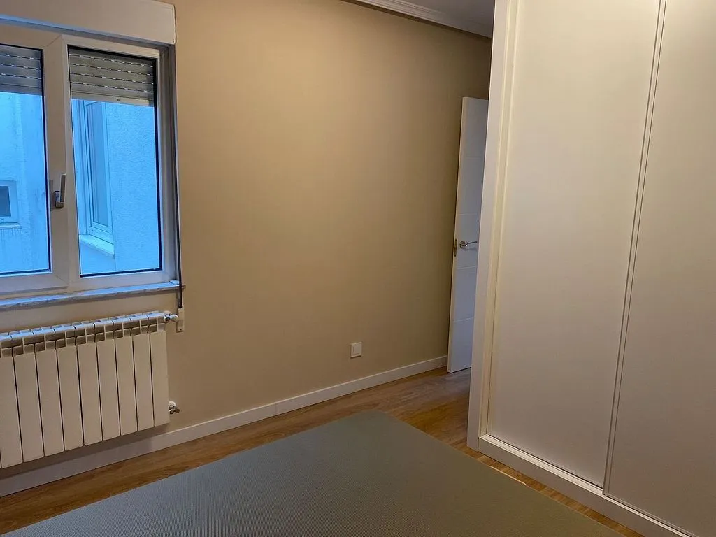 Chambres - 3-Bed Apartment with Garage in San Roque