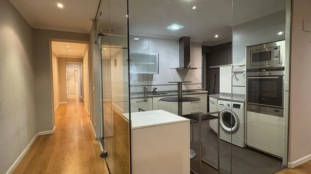 Cuisine - Spacious Apartment with Lift in Valladolid Centre