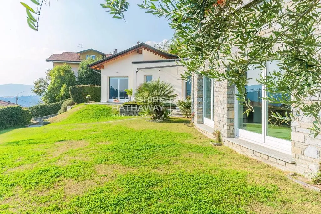 Aed - Luxury Villa with Lake Views in Cernobbio